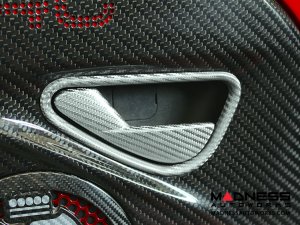 Alfa Romeo 4C Interior Door Handle Set - Carbon Fiber - White Candy Alfa Romeo 4C Interior Door Handle Set - Carbon Fiber - White Candy